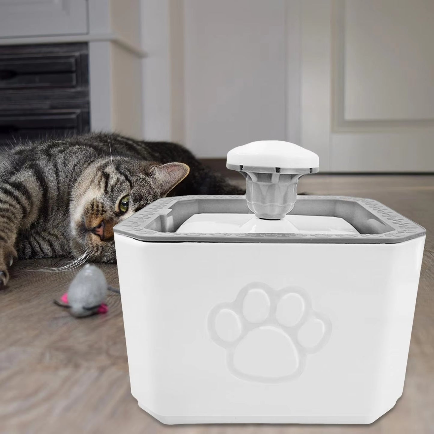 "HydroPet™: Fuente Vertedora de Agua para Mascotas"