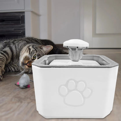 "HydroPet™: Fuente Vertedora de Agua para Mascotas"